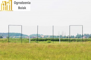 Boisko sportowe - Zewnętrzna siatka na boisko - Zewnętrzne siatki ochronne